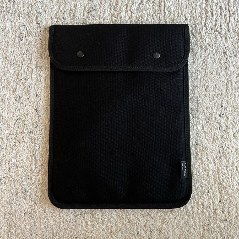Korean Laptop Case
